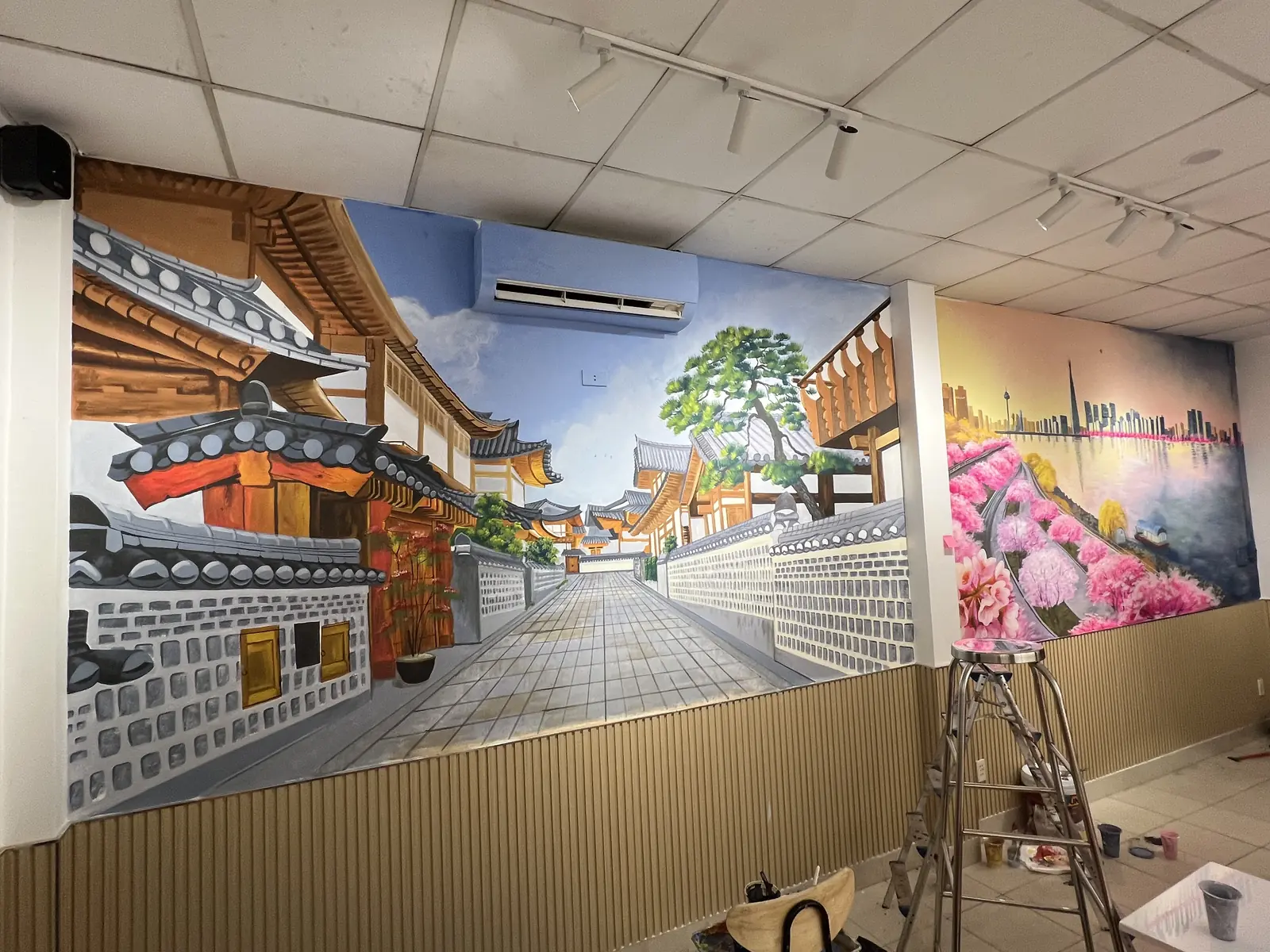 Tranh tường nhà hàng con phố cổ mái ngói 3D